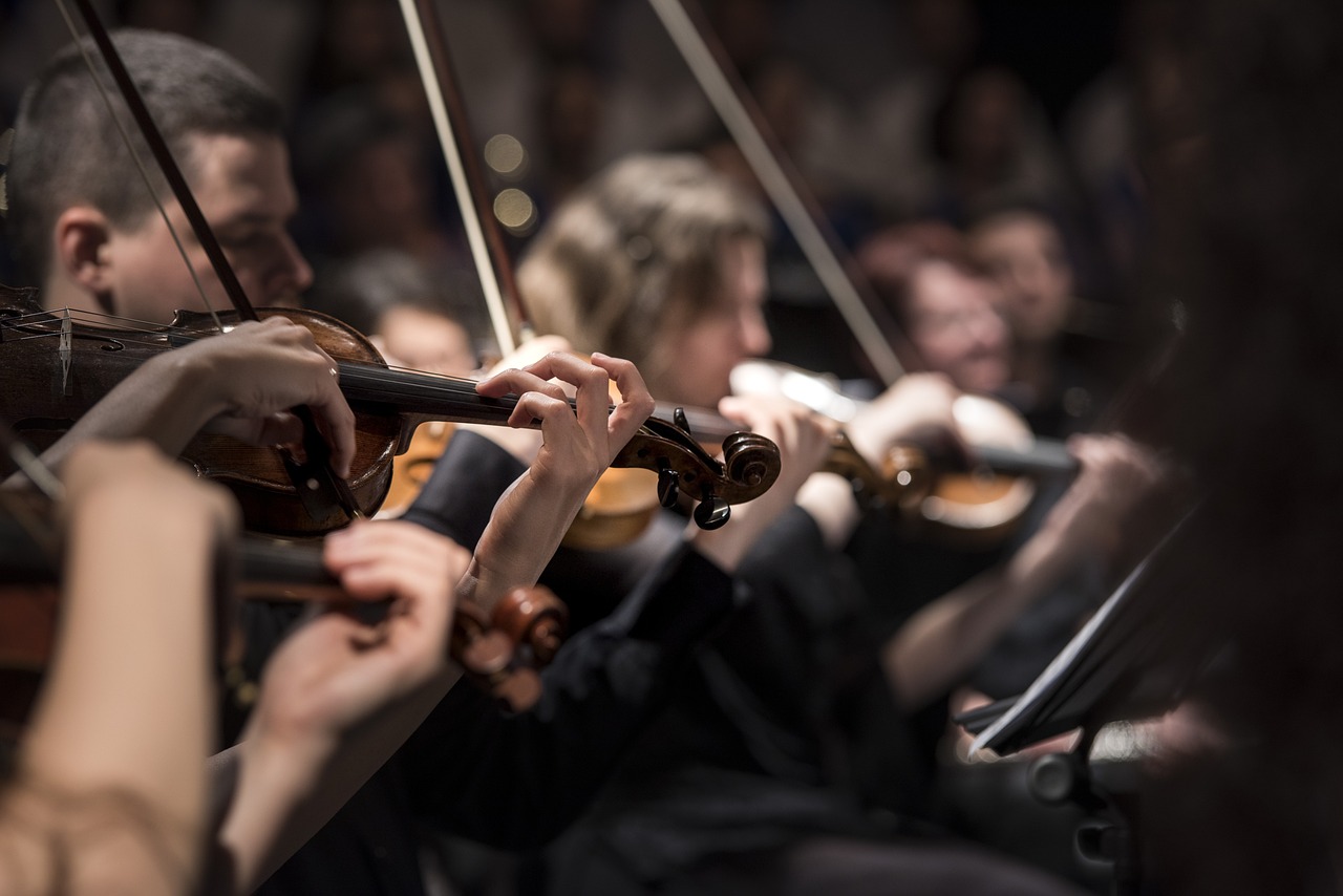 Descubra quais são os principais benefícios de estudar música